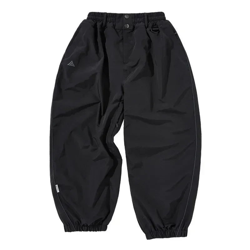 Baggy snow pants
