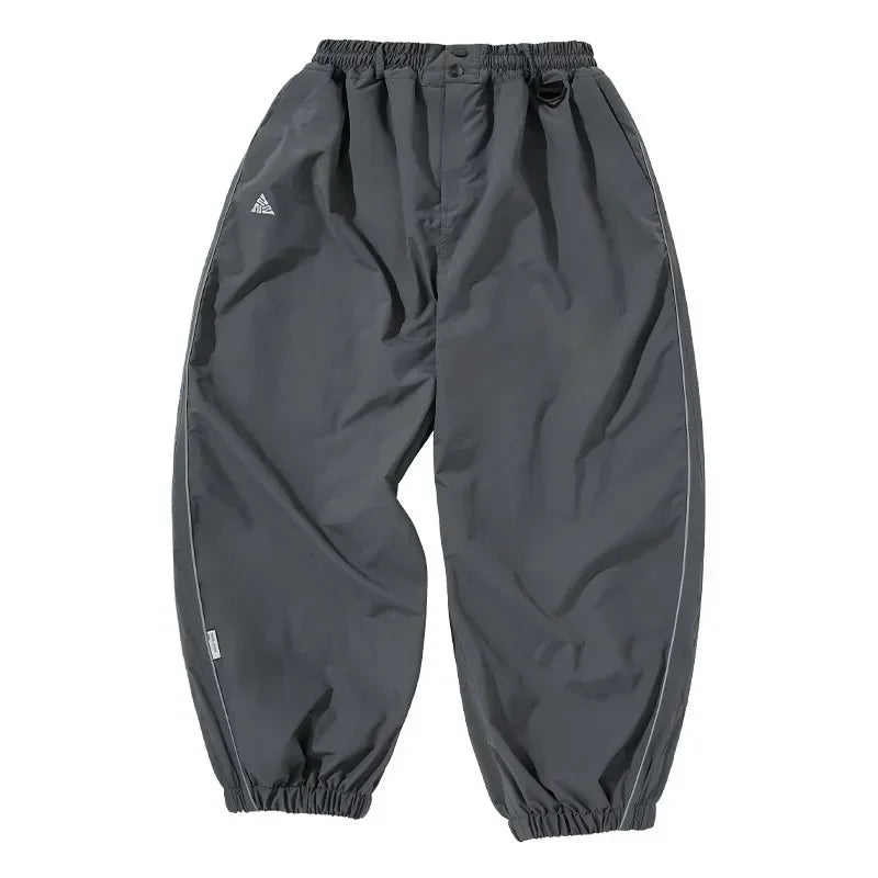 Baggy snow pants